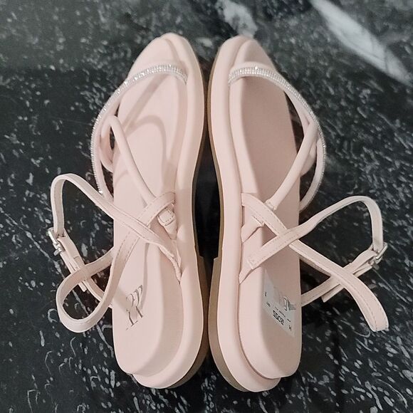 BRAND NEW NEW YORK & COMPANY CRISS-CROSS JEWEL STRAP WOMEN"S SANDAL - Picture 8 of 15